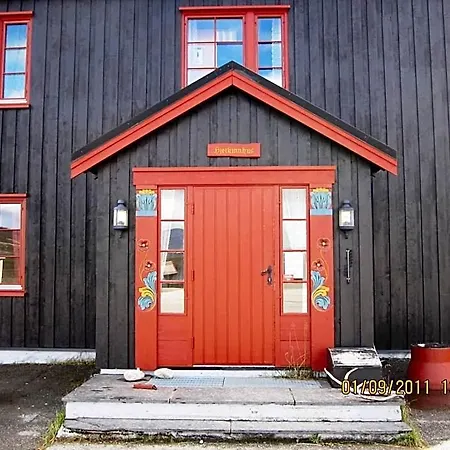Basecamp Frich's Hjerkinn Hotell
