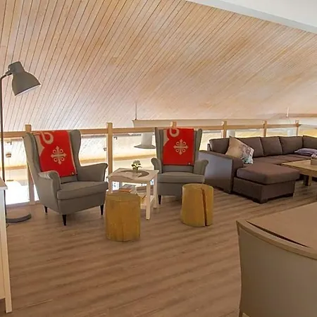 Basecamp Frich's Hjerkinn Hotell